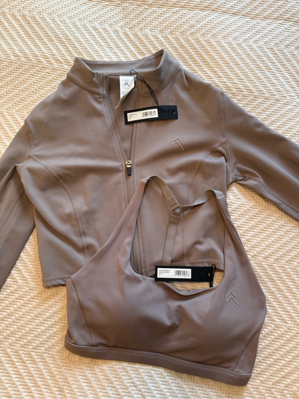 Oner Active Cropped Jacket & Bra